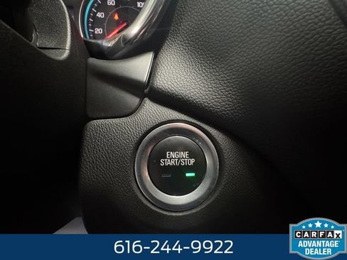 Used 2020 Chevrolet Equinox LT w/ Driver Convenience Package FWD image 20
