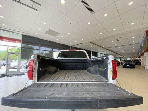 Used 2018 Toyota Tundra Platinum AWD/4WD image 26