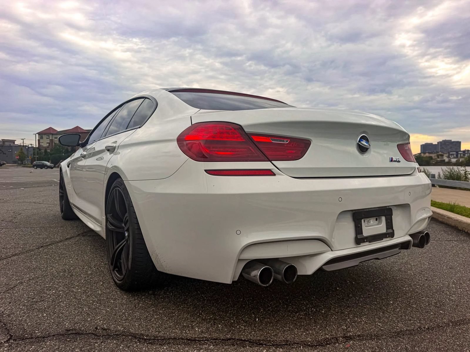Used 2016 BMW M6 Gran Coupe RWD image 4