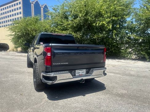Used 2021 Chevrolet Silverado 1500 LT AWD/4WD image 17