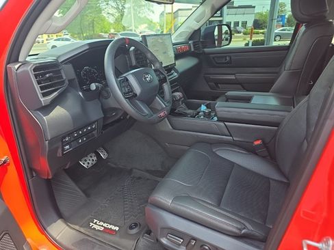 Certified 2022 Toyota Tundra TRD Pro AWD/4WD image 10