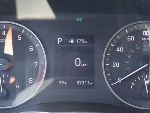 Used 2020 Hyundai Tucson SE w/ Cargo Package AWD/4WD image 19