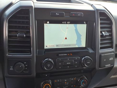 Used 2017 Ford F150 XLT w/ Equipment Group 302A Luxury AWD/4WD image 22