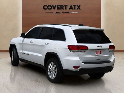 Used 2022 Jeep Grand Cherokee Laredo X RWD image 3