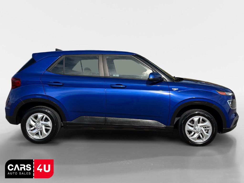 Used 2021 Hyundai Venue SE FWD image 8