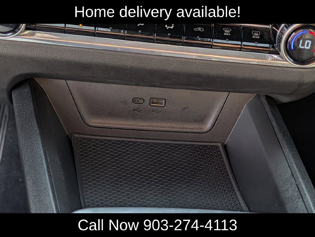 Used 2025 Chevrolet Equinox LT w/ Convenience Package II FWD image 17