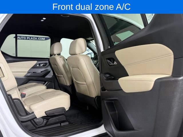 Used 2023 Chevrolet Traverse LT w/ LT Premium Package AWD/4WD image 19