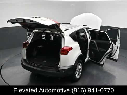 Used 2014 Toyota RAV4 Limited AWD/4WD image 34