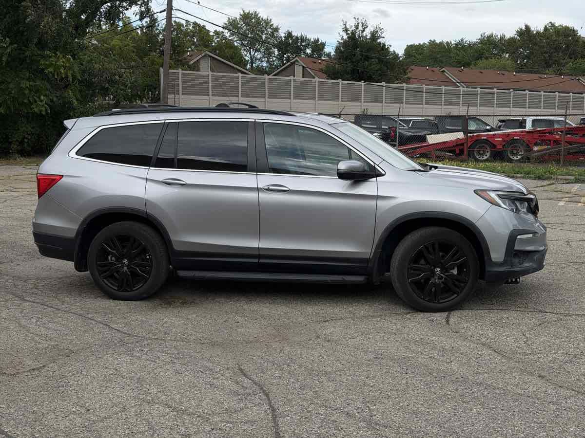 Used 2021 Honda Pilot Special Edition image 4