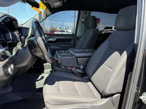 Used 2022 Chevrolet Silverado 1500 LT AWD/4WD image 10