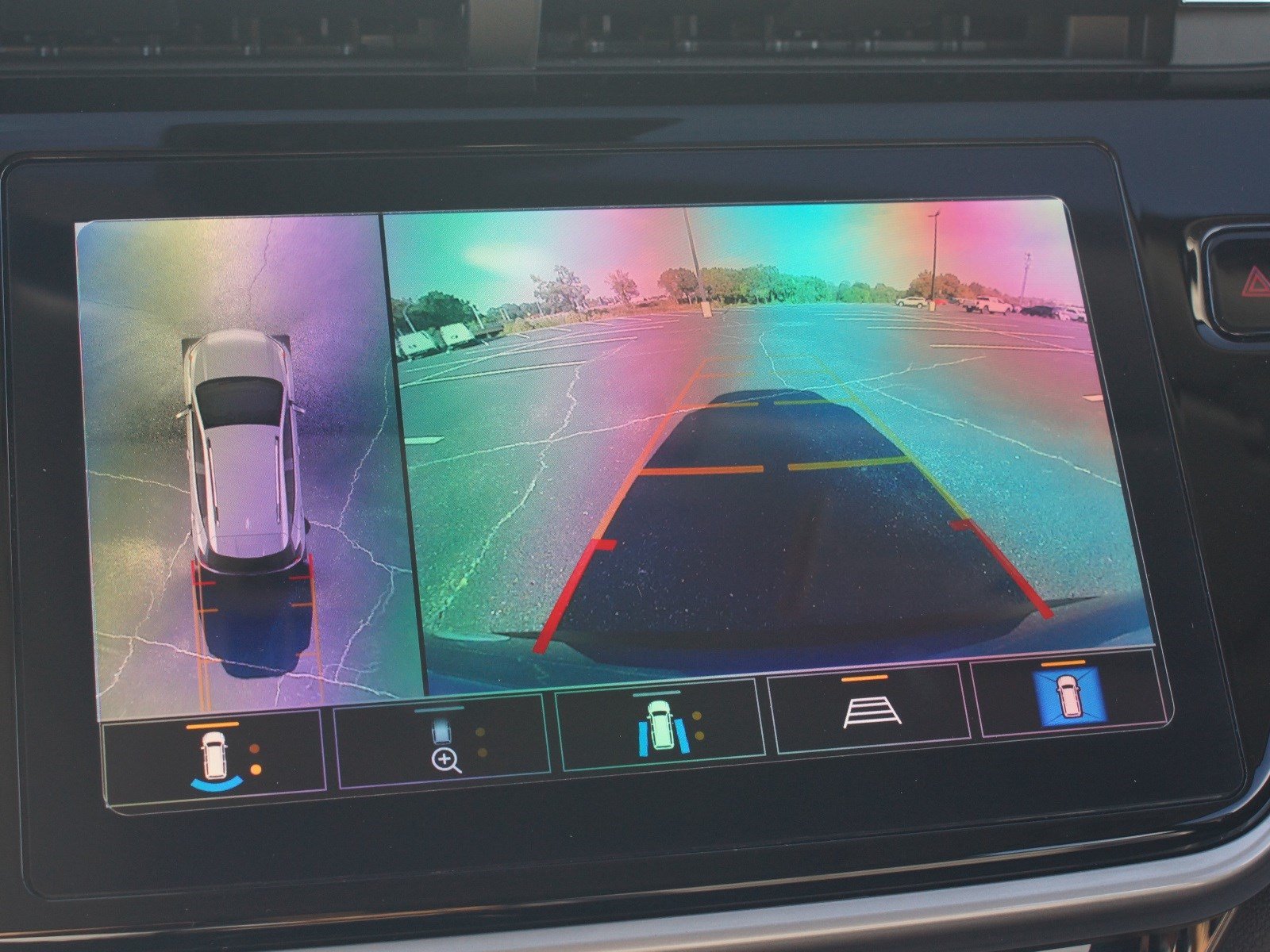 Used 2022 Chevrolet Bolt EUV Premier w/ Sun & Sound Package FWD image 7