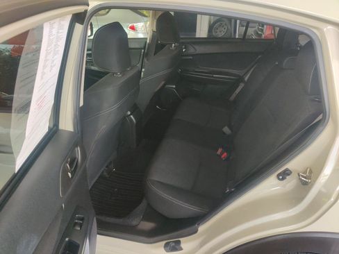 Used 2014 Subaru Crosstrek 2.0i Premium AWD/4WD image 12
