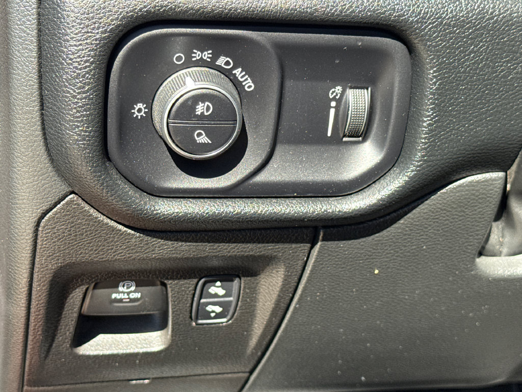Used 2022 RAM 1500 Lone Star RWD image 22