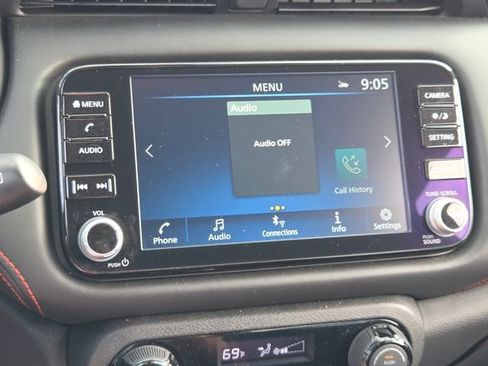 Used 2024 Nissan Kicks SR w/ Interior Electronics Package FWD image 22