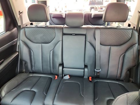 Used 2024 Hyundai Palisade SEL image 38