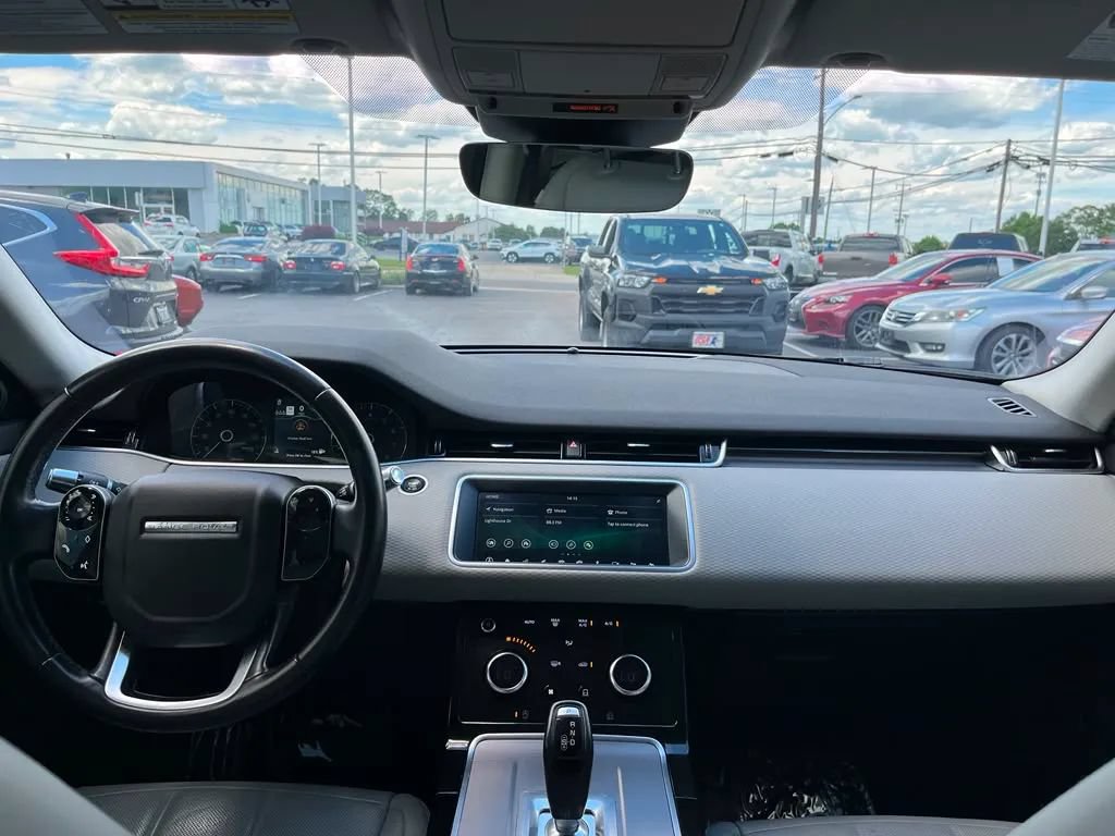 Used 2020 Land Rover Range Rover Evoque S AWD/4WD image 19