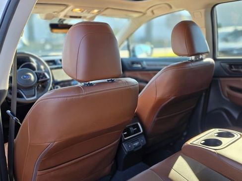 Used 2018 Subaru Outback 2.5i Touring image 18