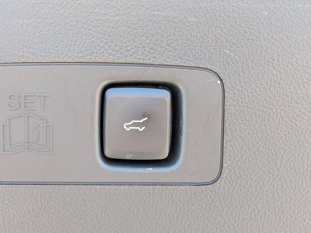 Used 2023 Lincoln Corsair Reserve w/ Equipment Group 201A AWD/4WD image 18