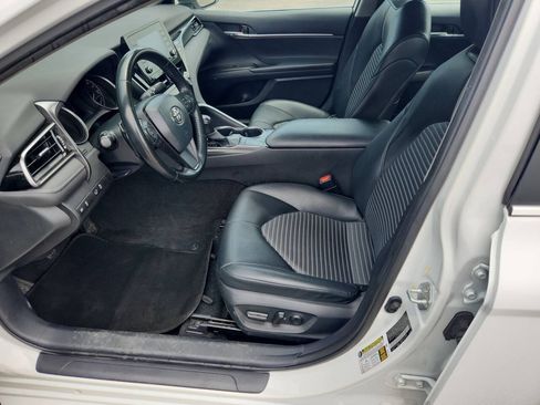 Used 2023 Toyota Camry SE FWD image 10