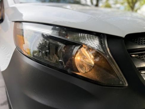 Used 2020 Mercedes-Benz Metris image 39