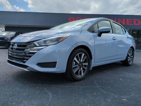 Certified 2025 Nissan Versa SV w/ Trunk Package image 8