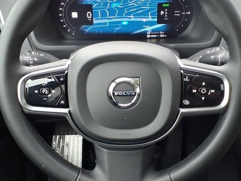 Certified 2025 Volvo XC90 T8 Plus w/ Protection Package AWD/4WD image 14