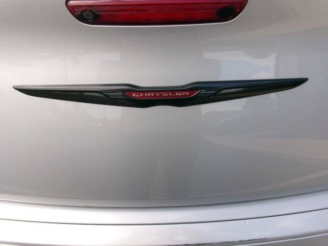 Used 2021 Chrysler 300 S RWD image 29