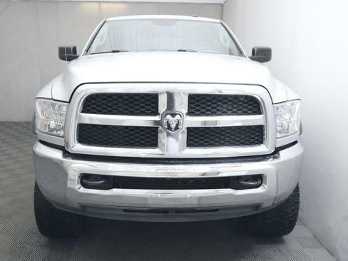 Used 2016 RAM 2500 SLT AWD/4WD image 2