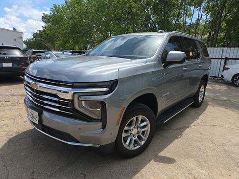 Used 2025 Chevrolet Tahoe LT image 1