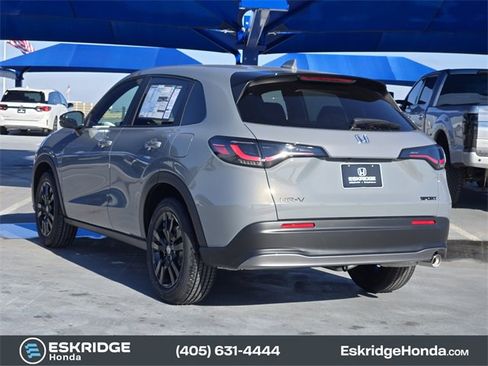 New 2026 Honda HR-V Sport image 3