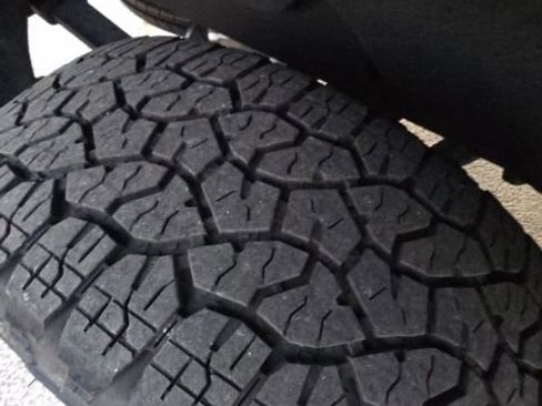 Used 2025 Chevrolet Silverado 1500 RST w/ Rally Edition image 13