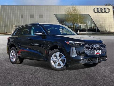 New 2025 Audi Q5 Premium image 2