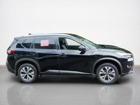 Certified 2023 Nissan Rogue SV w/ SV Premium B Package AWD/4WD image 2