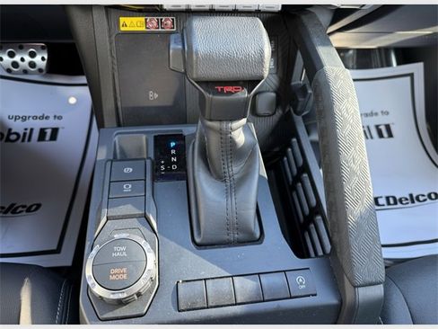 Used 2024 Toyota Tacoma TRD Sport image 29