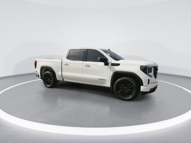 Used 2024 GMC Sierra 1500 Elevation AWD/4WD image 2