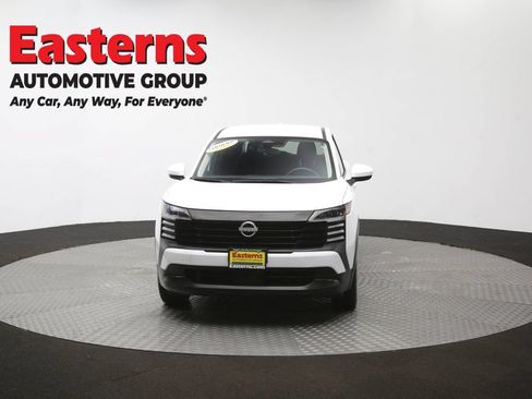 Used 2025 Nissan Kicks SV AWD/4WD image 53