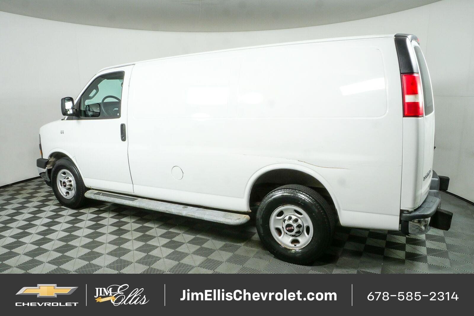 Used 2018 GMC Savana 2500 w/ Driver Convenience Package RWD image 23
