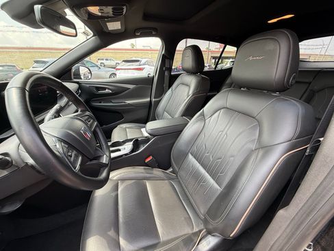 Used 2025 Buick Envista Avenir FWD image 9