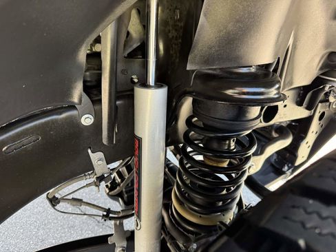 Used 2021 Jeep Wrangler Unlimited Sport image 29