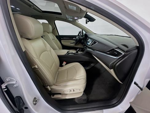 Used 2019 Buick Enclave Premium w/ Experience Buick Package FWD image 28