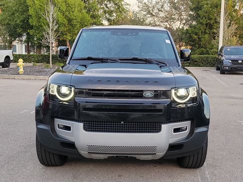 Used 2020 Land Rover Defender 110 HSE image 2