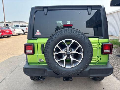 New 2025 Jeep Wrangler Sport S image 9