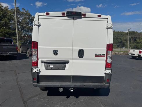 Used 2021 RAM ProMaster 2500 image 4