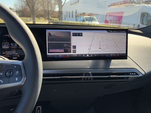 Used 2026 BMW iX xDrive45 image 25