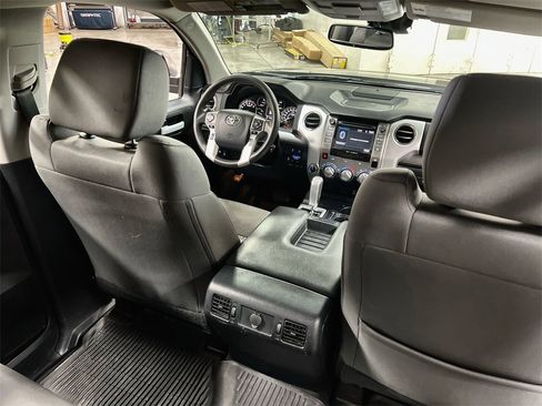 Used 2019 Toyota Tundra SR5 image 19