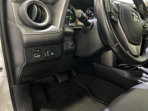 Certified 2017 Toyota RAV4 Limited w/ All Weather Liner Package image 16