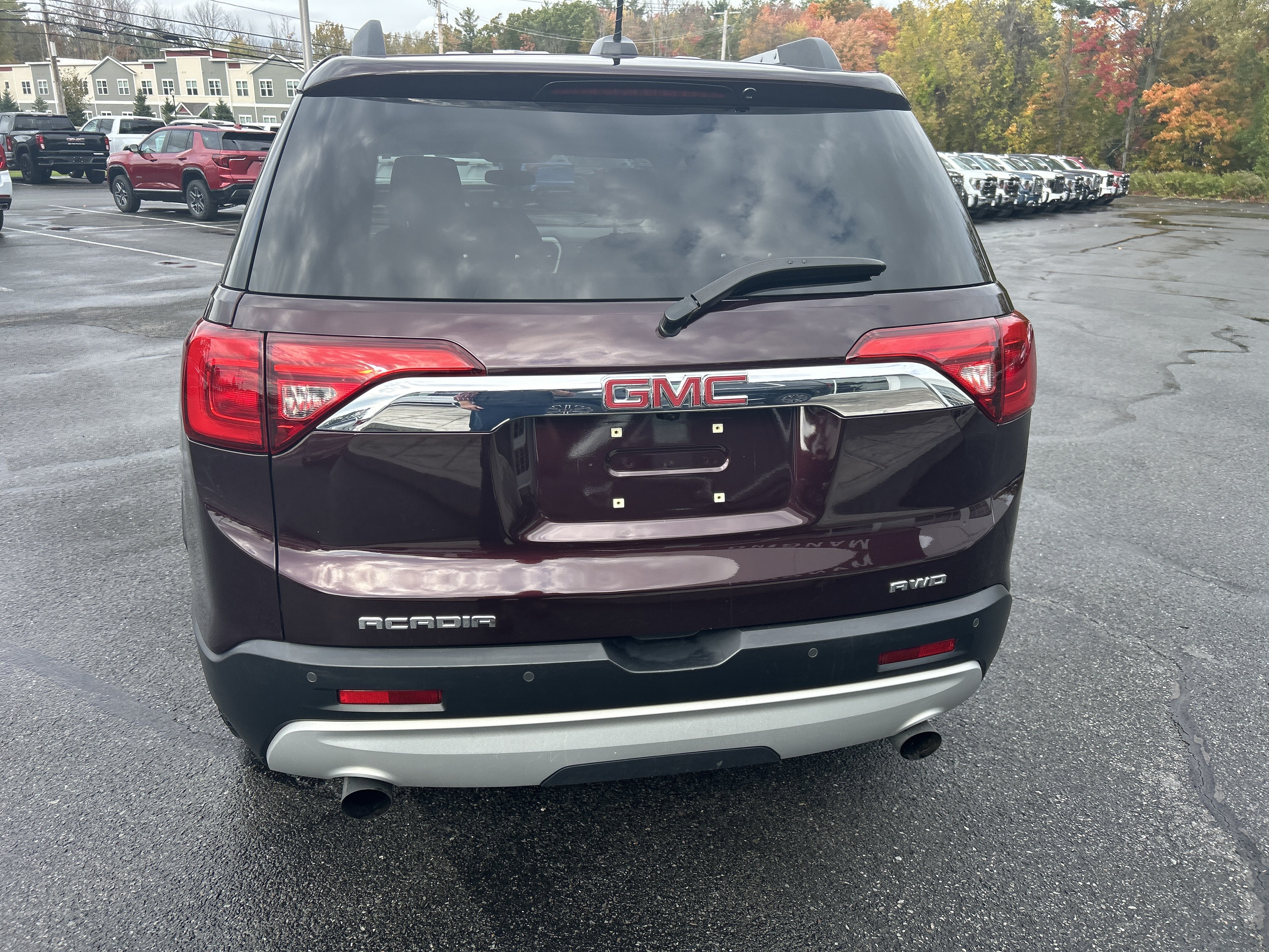 Used 2018 GMC Acadia SLE w/ Driver Alert Package I AWD/4WD image 8