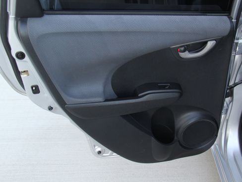 Used 2013 Honda Fit image 18