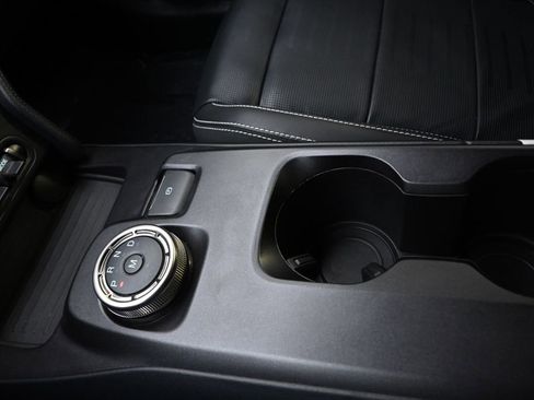 Used 2022 Ford Mustang Shelby GT500 w/ Technology Package RWD image 39