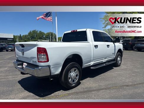 Used 2024 RAM 2500 Big Horn w/ Bed Utility Group AWD/4WD image 4